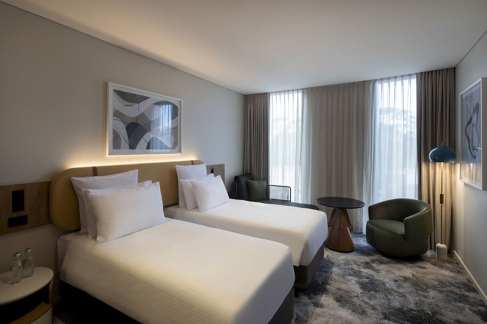 Pullman Sydney Penrith Superior Room, 2 Twin Beds 3