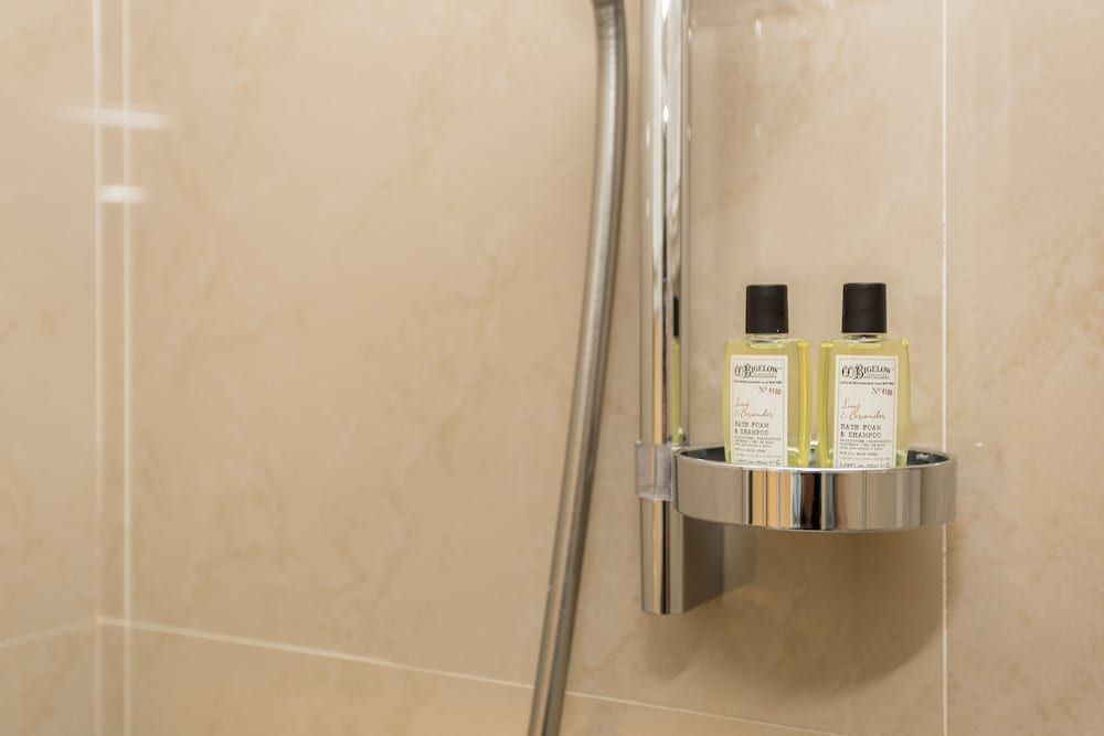 Hotel Leoncino Brescia Superior Triple Room 5