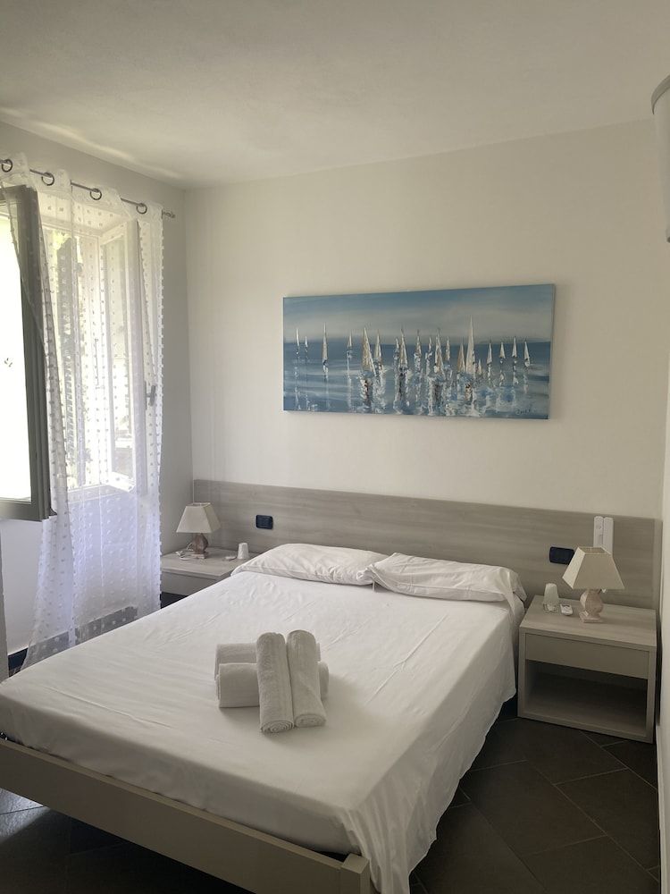 Pensione Sorriso Classic Room 2