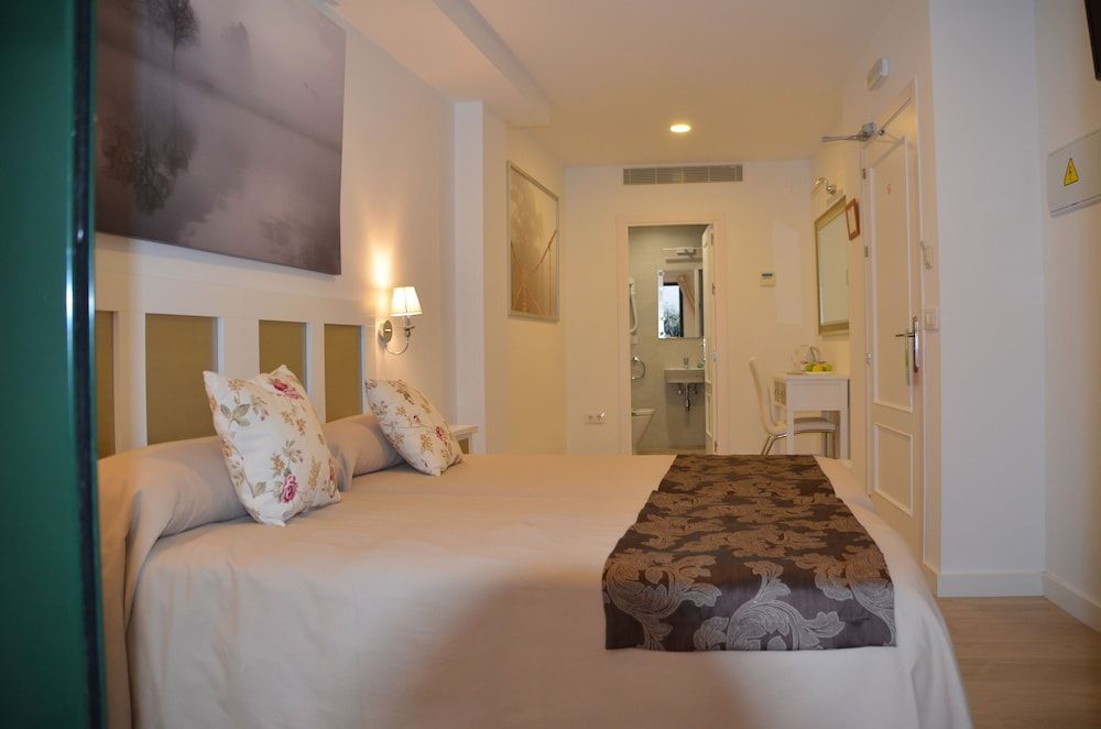 Hotel Doña Lina Double Room 2