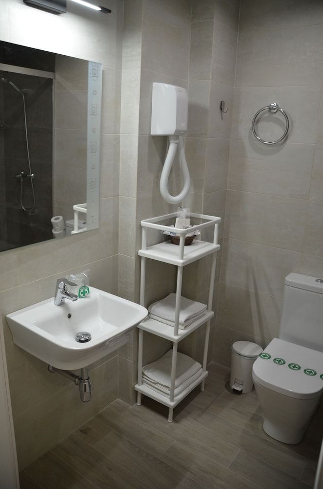 Hotel Doña Lina Double Room 8