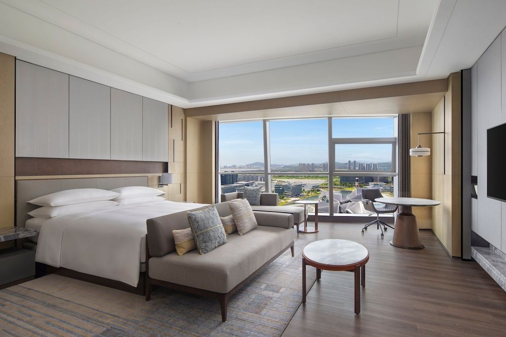 Room, 1 King Bed (View)