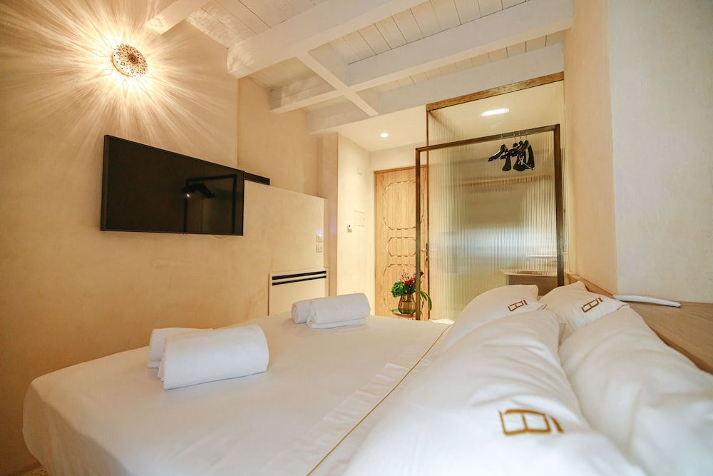 Bayit Charming Place Standard Room, City View 2