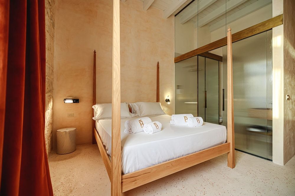 Bayit Charming Place Standard Room, City View 4