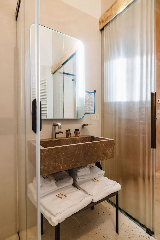 Bayit Charming Place Standard Room, City View 6