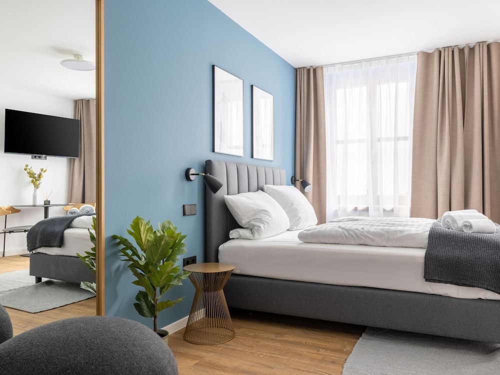 Limehome Augsburg Annastraße Suite S 6