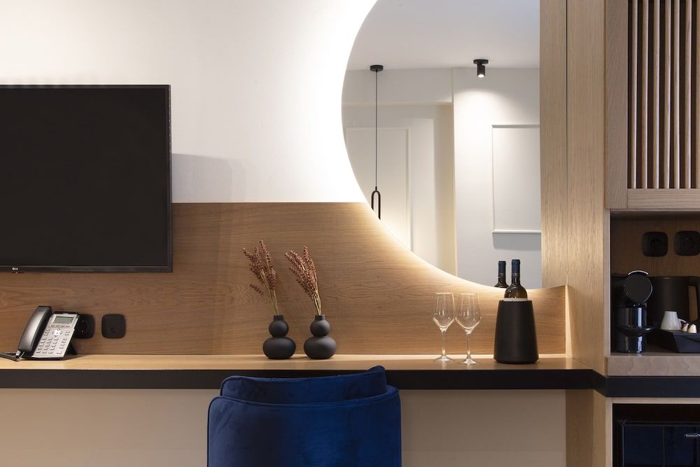 1910 Lifestyle Hotel Superior Room, City View 12