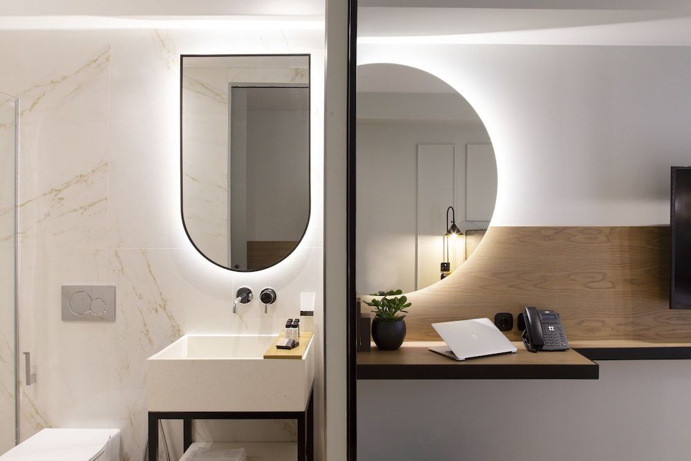 1910 Lifestyle Hotel Superior Room, City View 8