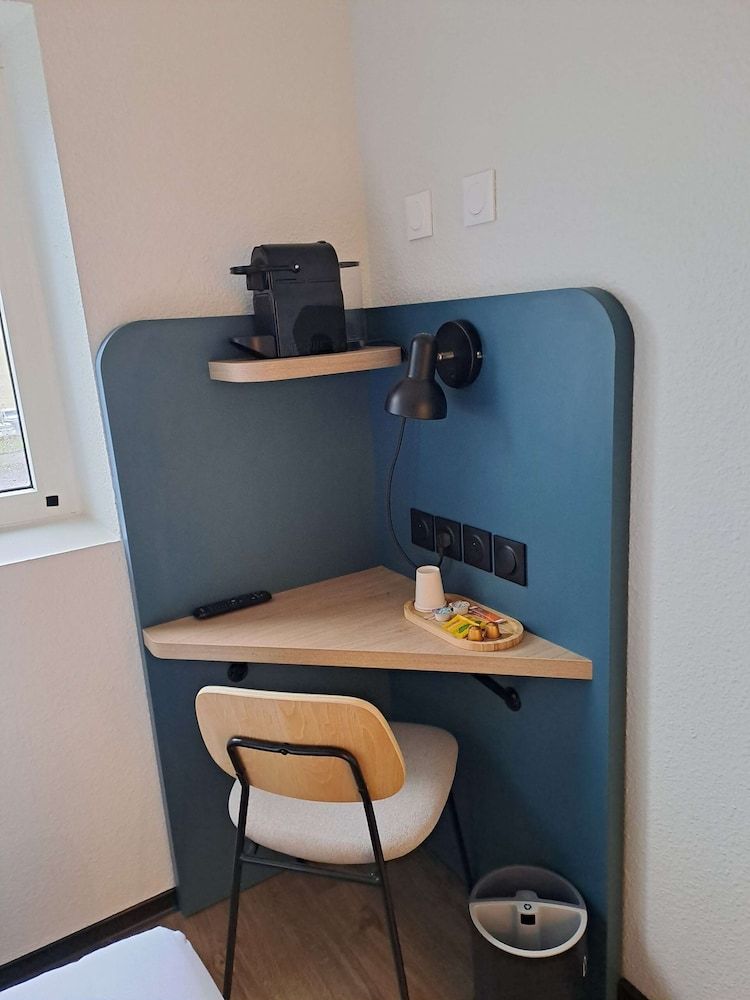 Le Carline, Sure Hotel Collection by Best Western Family Room, Multiple Beds, Non Smoking 4