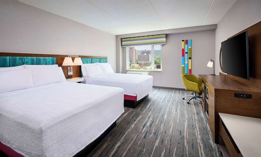 Room, 2 Queen Beds, Refrigerator & Microwave