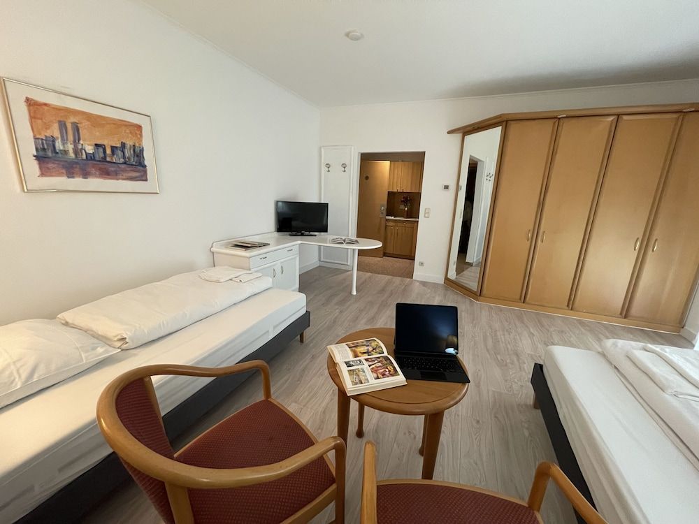 Eurotel am Main Classic Twin Room