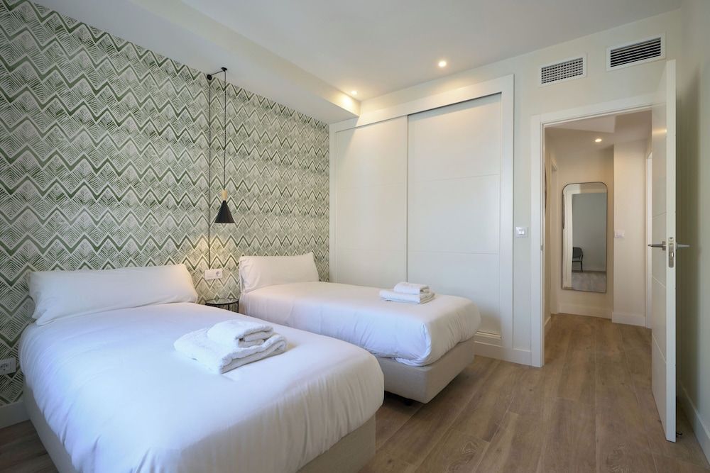 Casa Pizarro, by Homing U Business Apartment