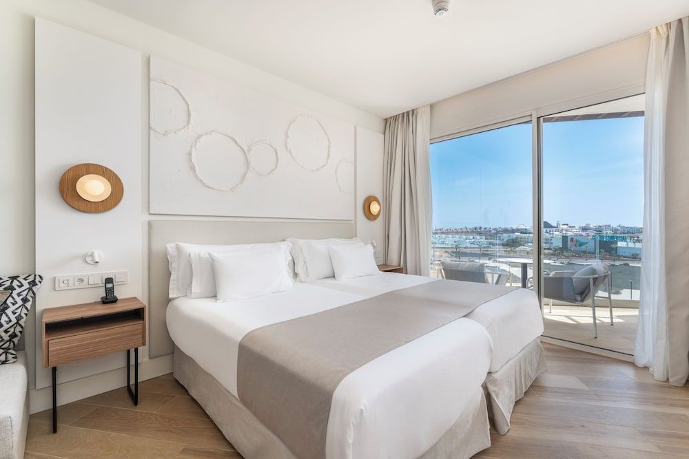 Superior Room (2 Adults 1 Child)