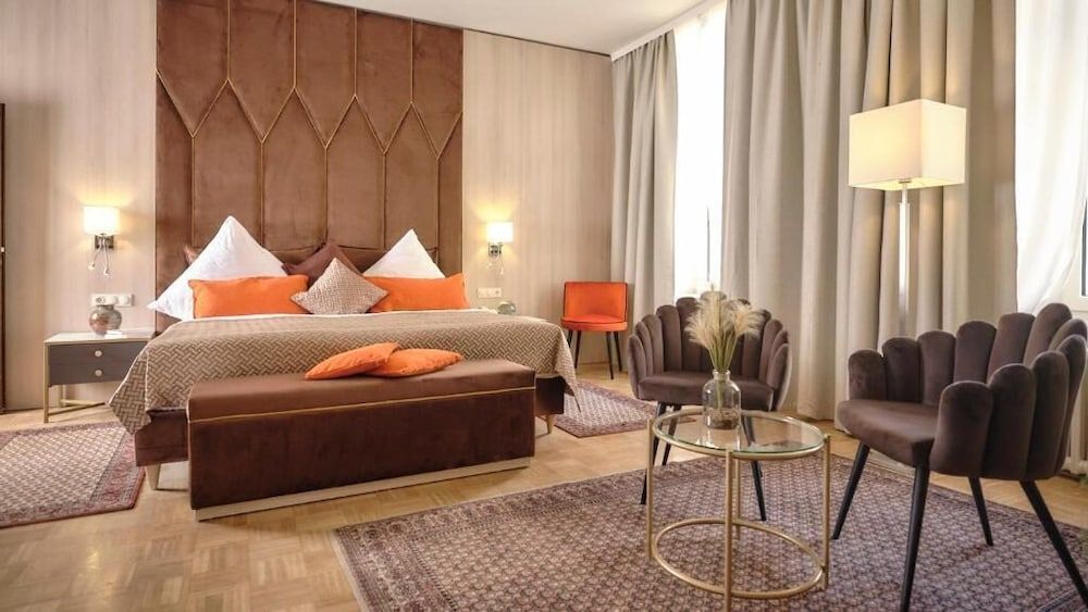 Hotel Van Bebber Deluxe Room 4