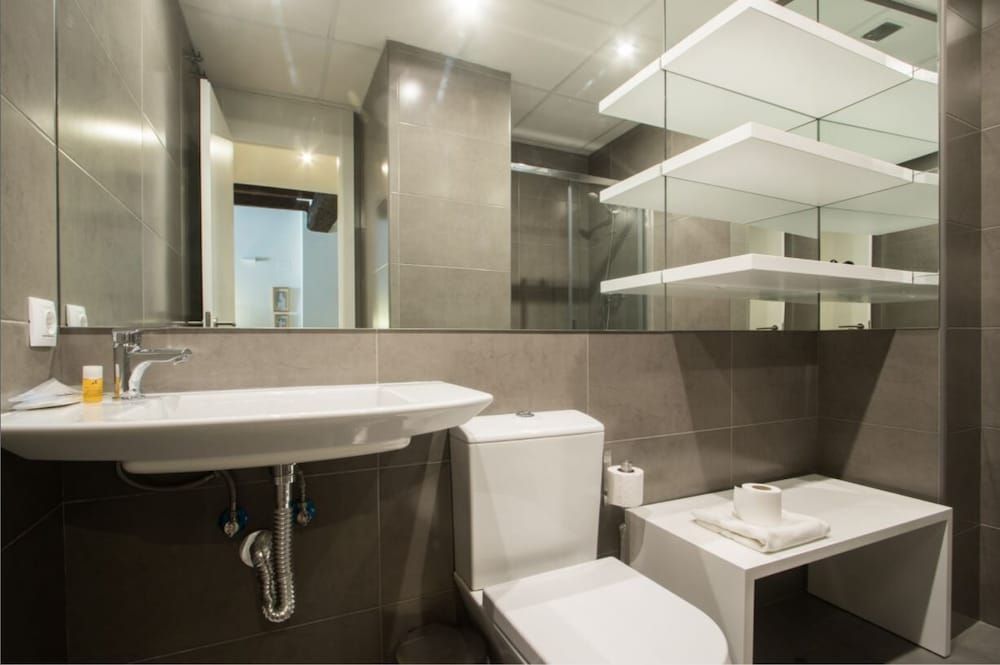 Valencia Luxury - Boutique Redonda Standard Apartment, 1 Bedroom (R-17) 2