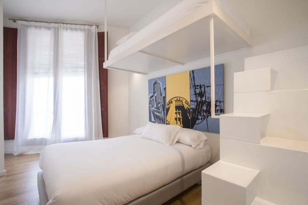 Deluxe Apartment, 2 Bedrooms (R-13)