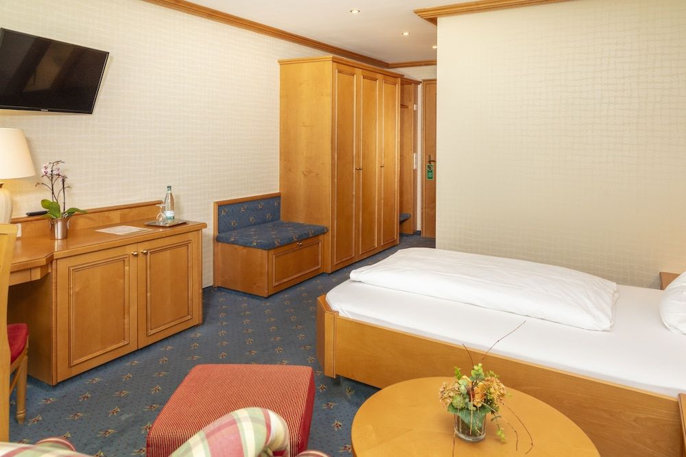 Parkhotel an der Therme Basic Single Room 2