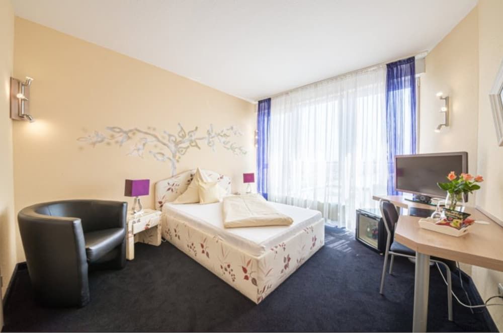 Comfort Single Room