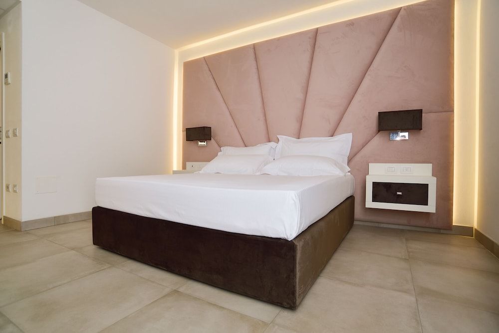 Royal Room