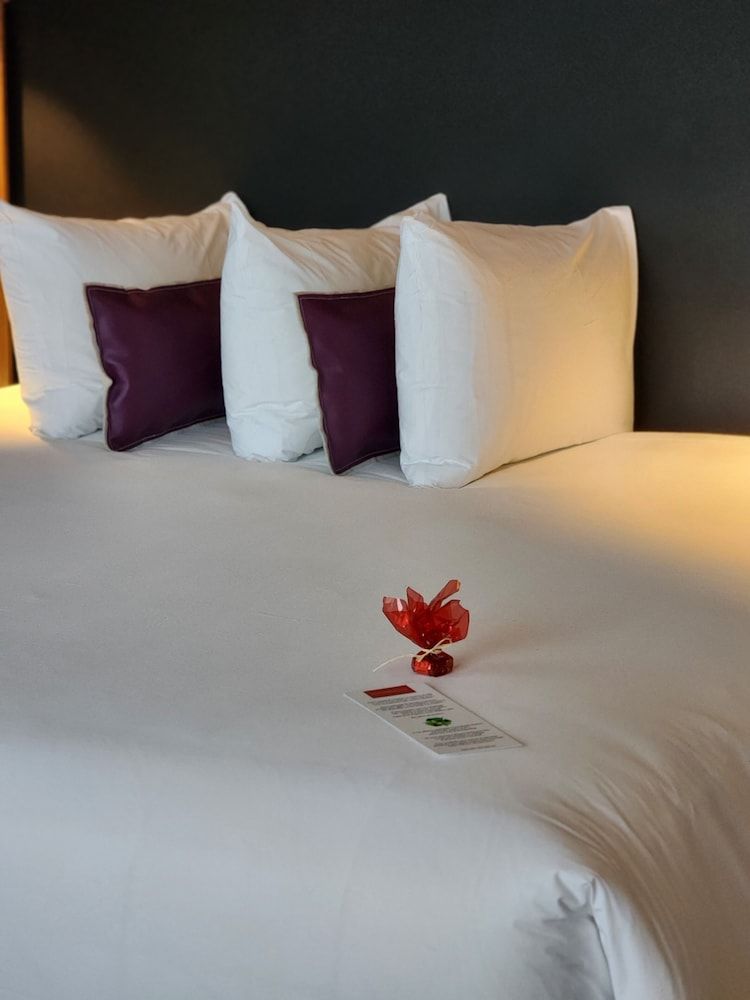 Grand Hôtel TIMES Lévis Grand Comfort King & Queen Murphy Bed