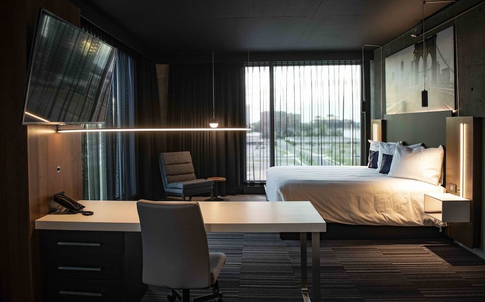 Grand Hôtel TIMES Lévis Prestige Suite 5