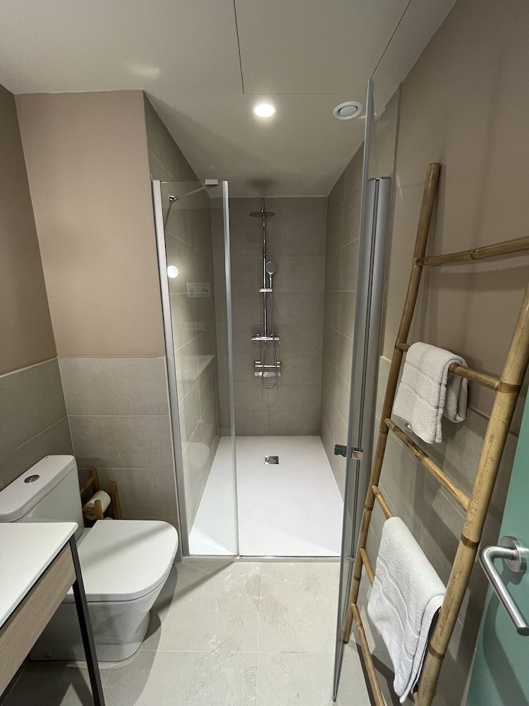 Lindala Natural Economy Double Room 3