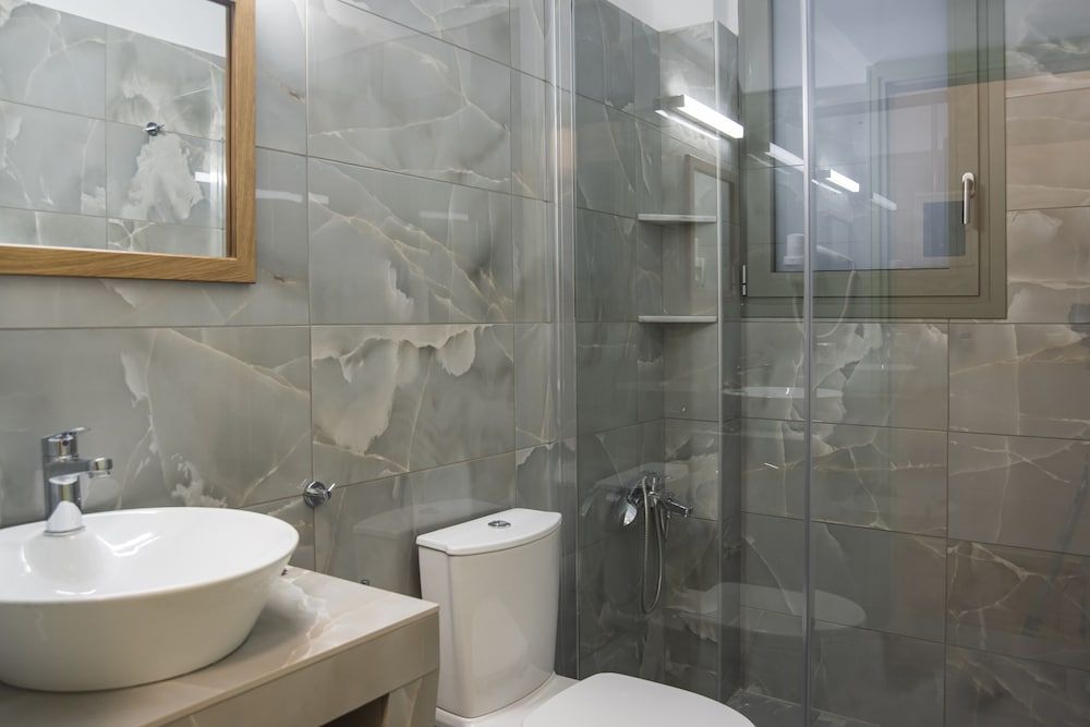 V Hotel Delphi Standard Room 3