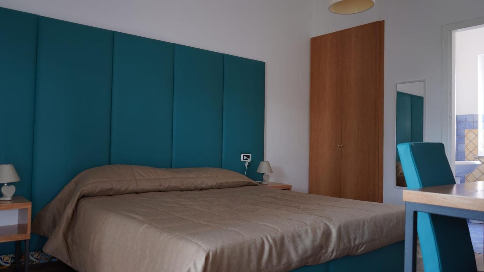 Double Room with Balcony and Sea View