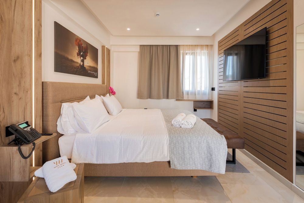 The Wine Hotel Executive Suite 3