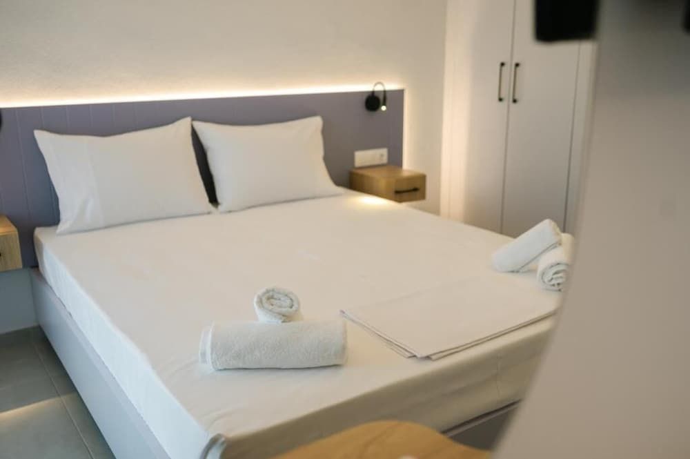 Oktolia Suites Standard Suite 3
