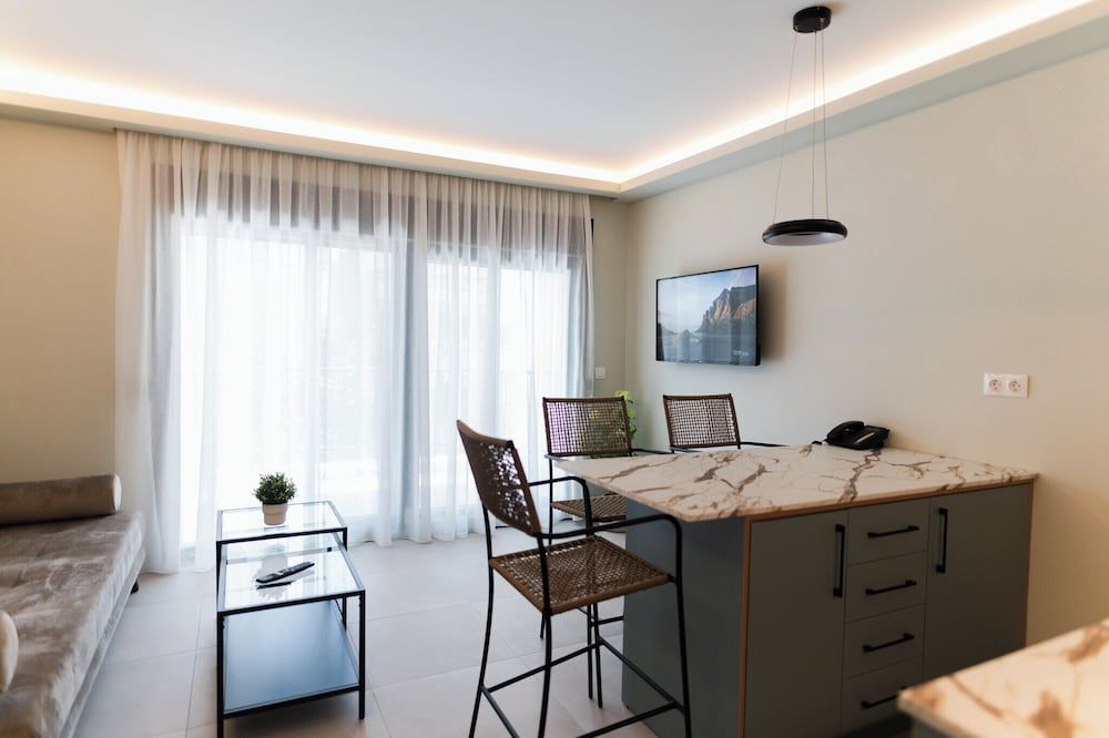 Oktolia Suites Standard Suite 18