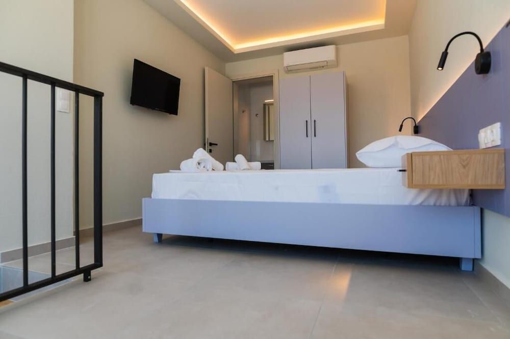 Oktolia Suites Deluxe Suite 20