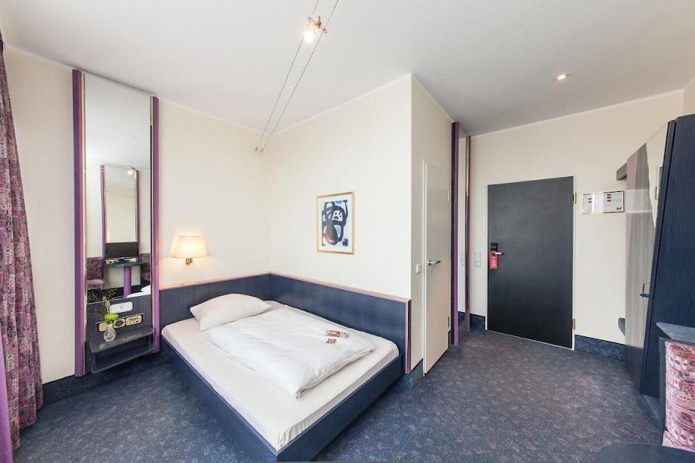 Comfort Single Room