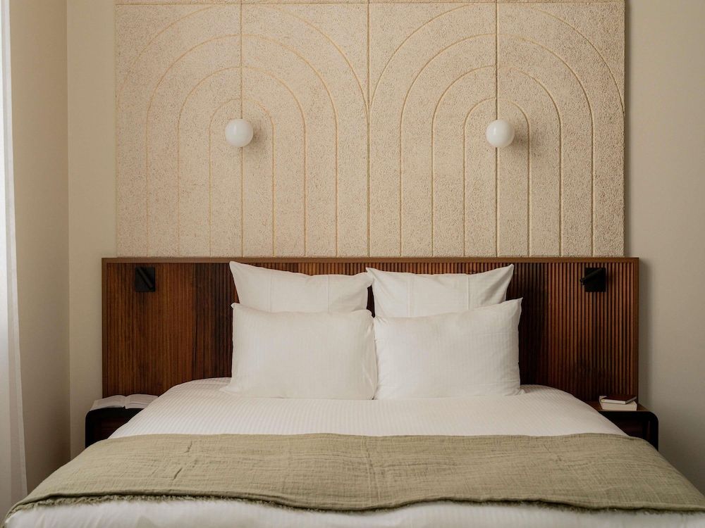 Hotel Fort St Laurent Lyon - Handwritten Collection Superior Room, 1 Double Bed 2