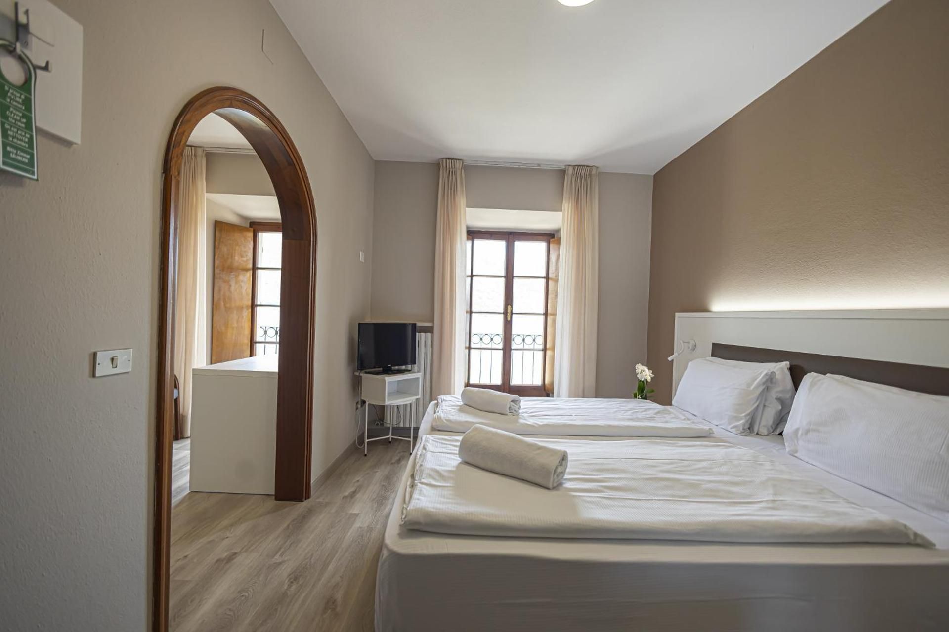 Superior Quadruple Room with Lake View