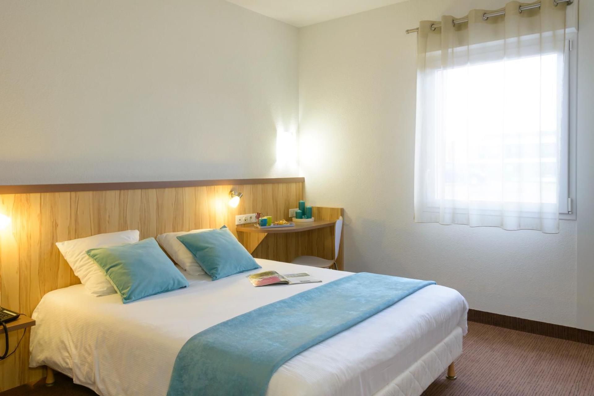 Two Connecting Double Rooms