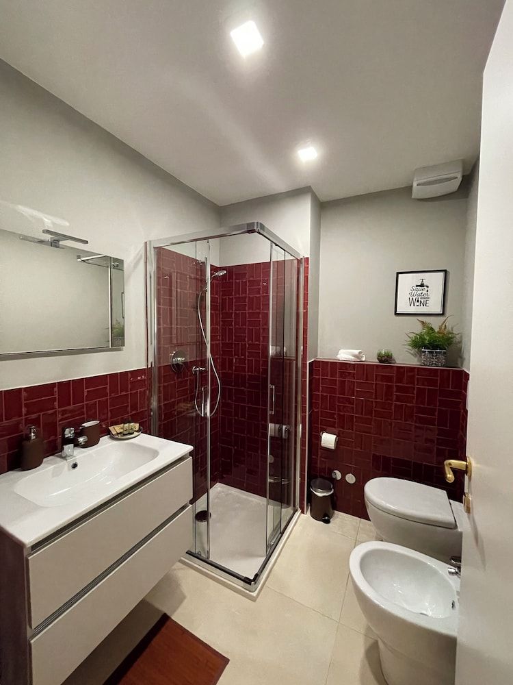 Apartment Hotel Marchesini Classic Double or Twin Room (14) 6