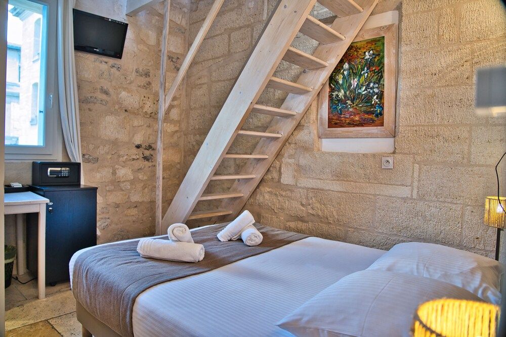 Hôtel La Muette Quadruple Room