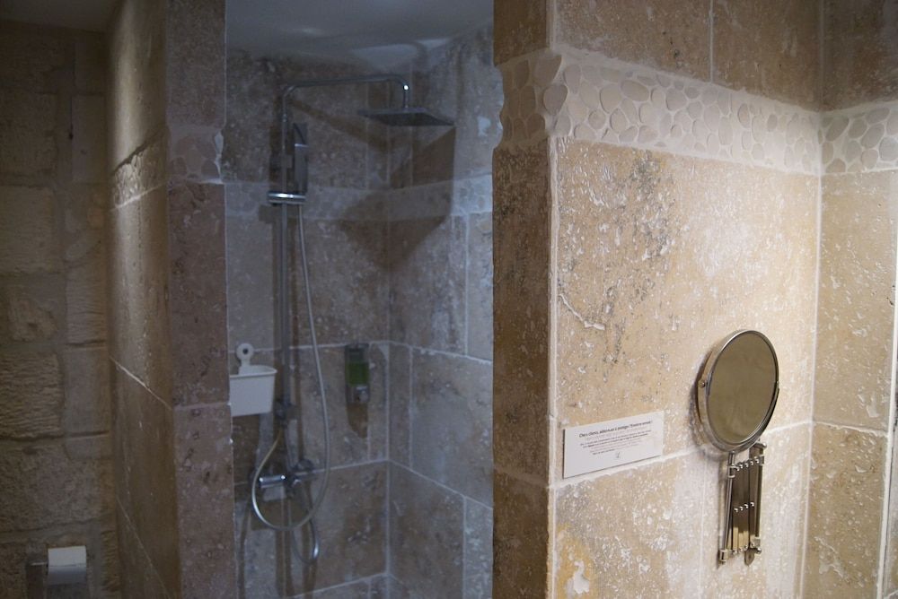 Hôtel La Muette Family Room 5