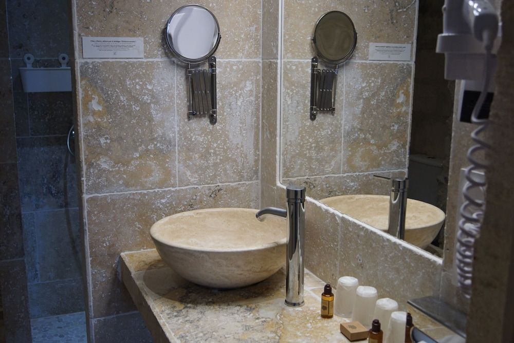 Hôtel La Muette Family Room 3