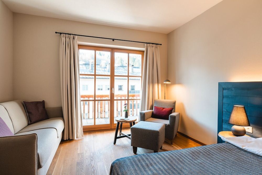 HENRI Country House Kitzbühel L-Studio Haus Ache