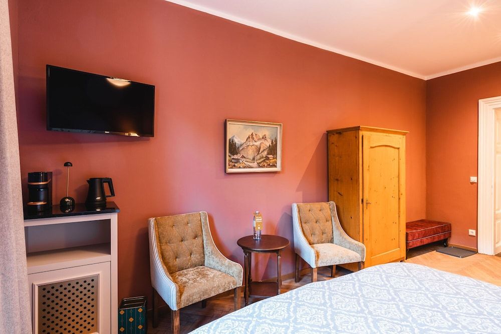 HENRI Country House Kitzbühel Kabinett Haus Kaiser 4