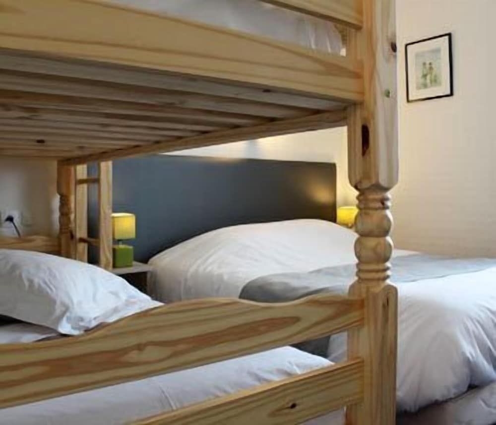 Classic Quadruple Room