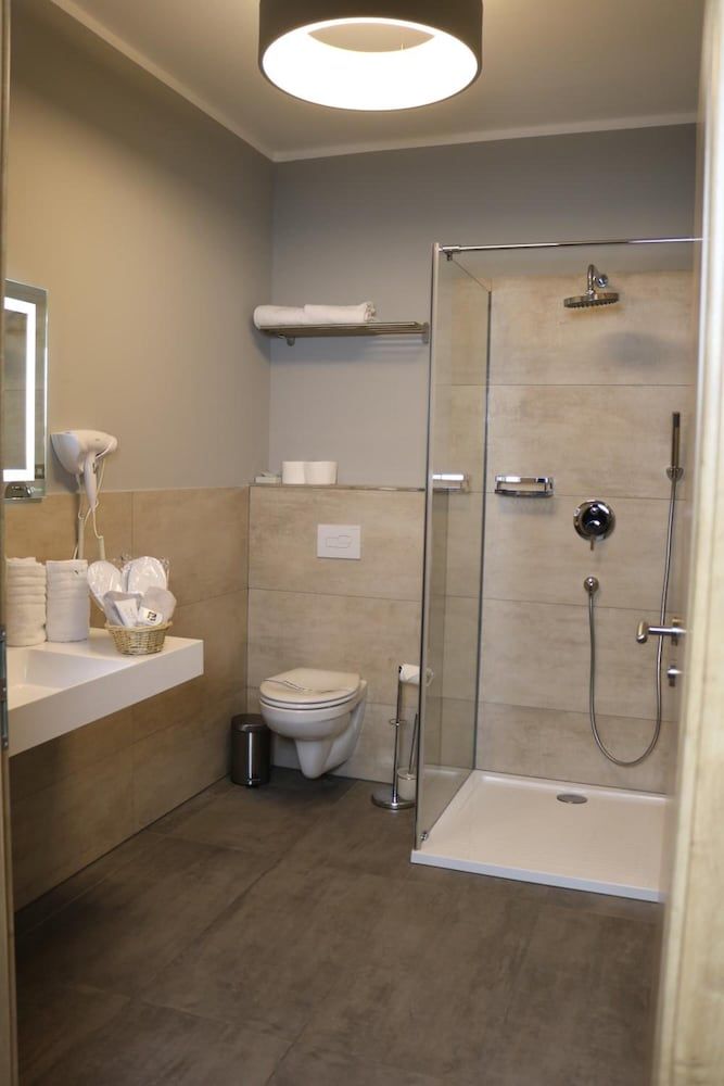 Vitalounge Hotel Comfort Double Room, 1 Queen Bed 8