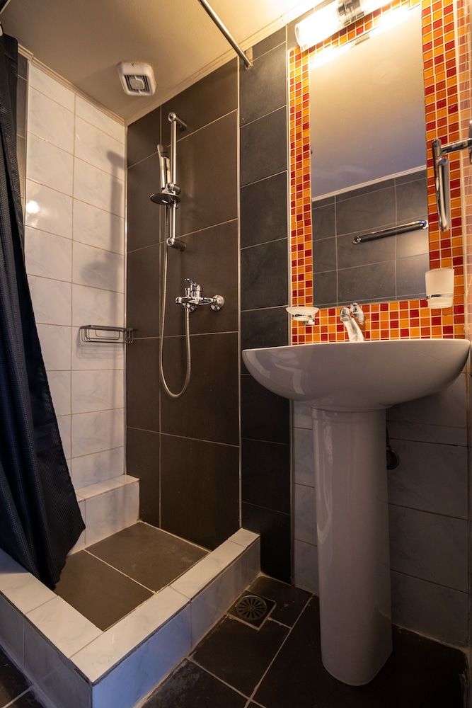 Votsalakia Hotel & Luxury Apartments Classic Triple Room 14