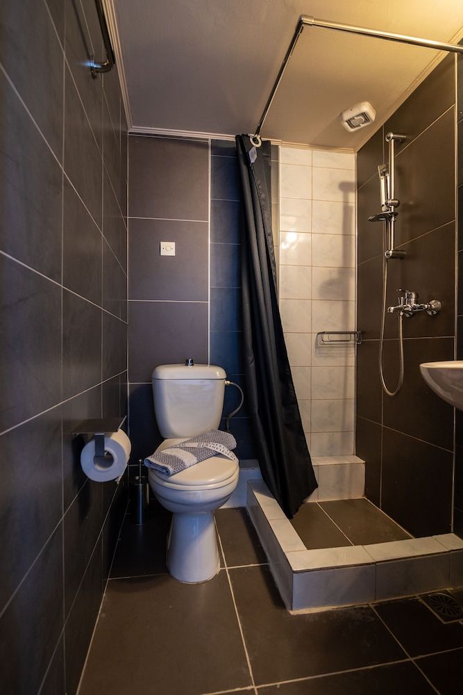 Votsalakia Hotel & Luxury Apartments Classic Triple Room 13