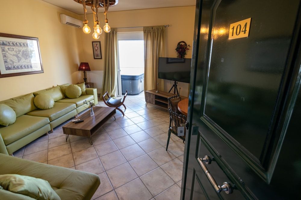 Votsalakia Hotel & Luxury Apartments Deluxe Apartment 25