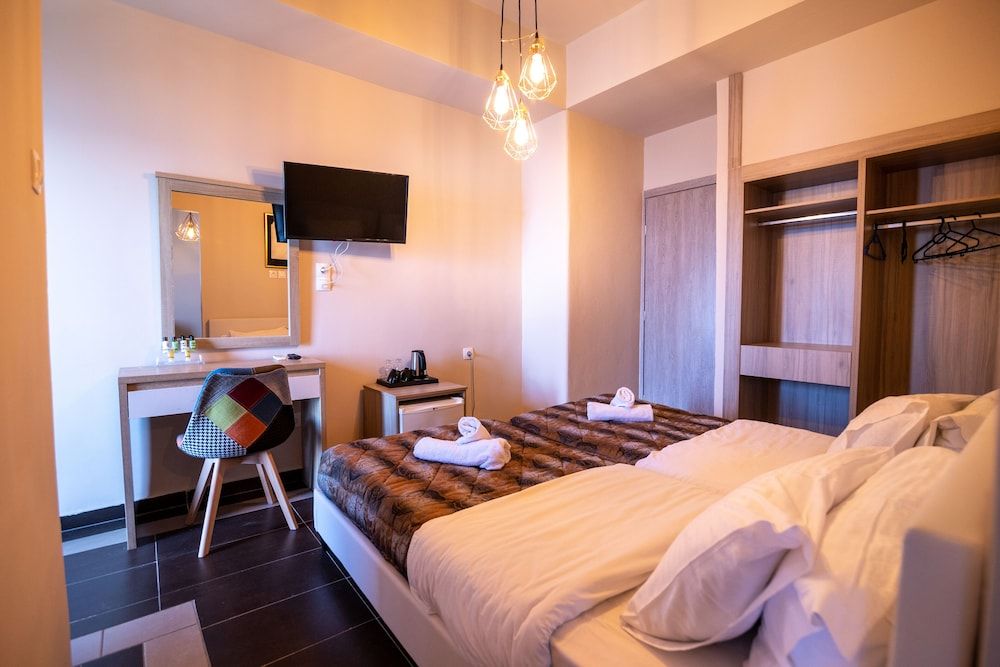 Votsalakia Hotel & Luxury Apartments Classic Triple Room 4