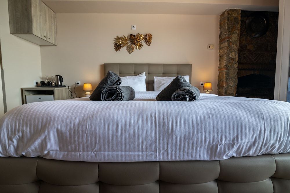 Basic Triple Room