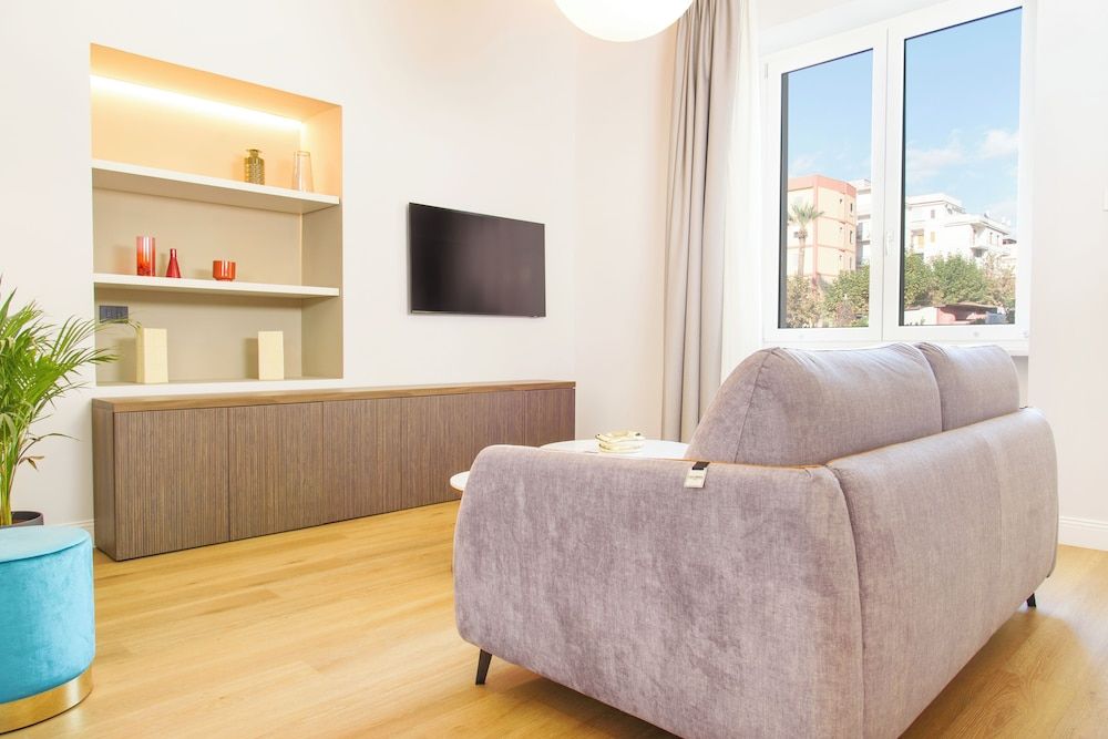 Vesuvius Palace Superior Apartment 6